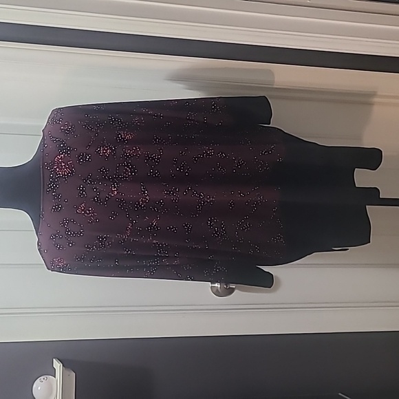 Colorful Loose Fitting Top - Picture 2 of 8